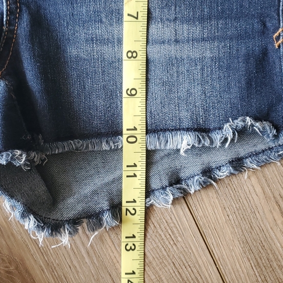 Mudd FLX Stretch Jean Shorts - Picture 7 of 7